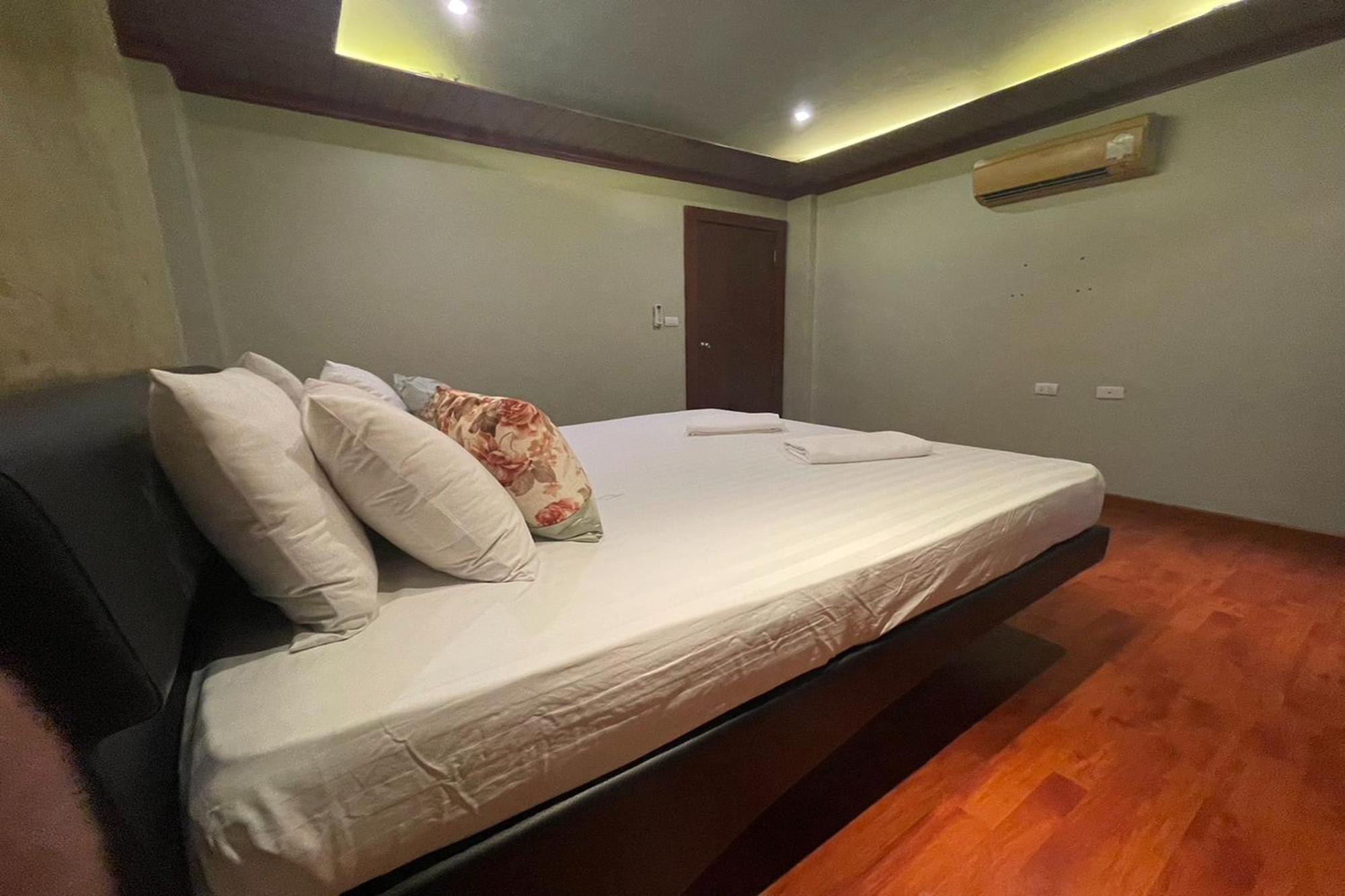 Landmark Patong Hotel ภายนอก รูปภาพ