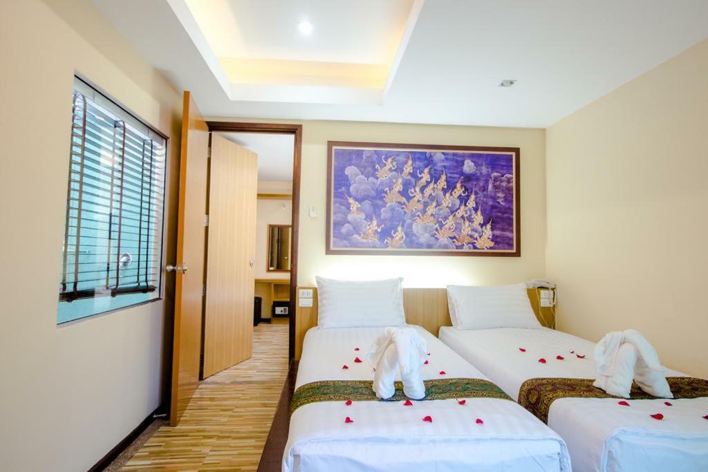 Landmark Patong Hotel ภายนอก รูปภาพ